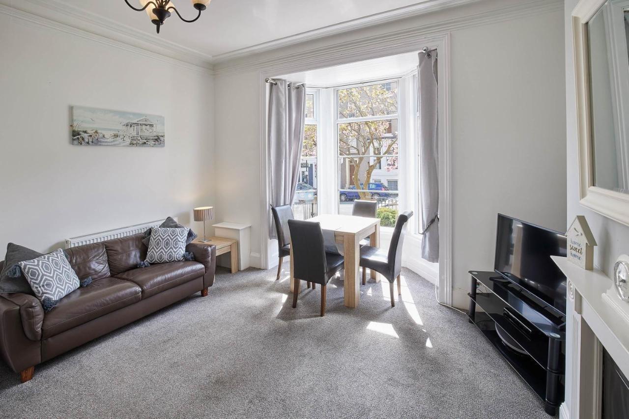 Glencoe Holiday Apartments 휫비 외부 사진
