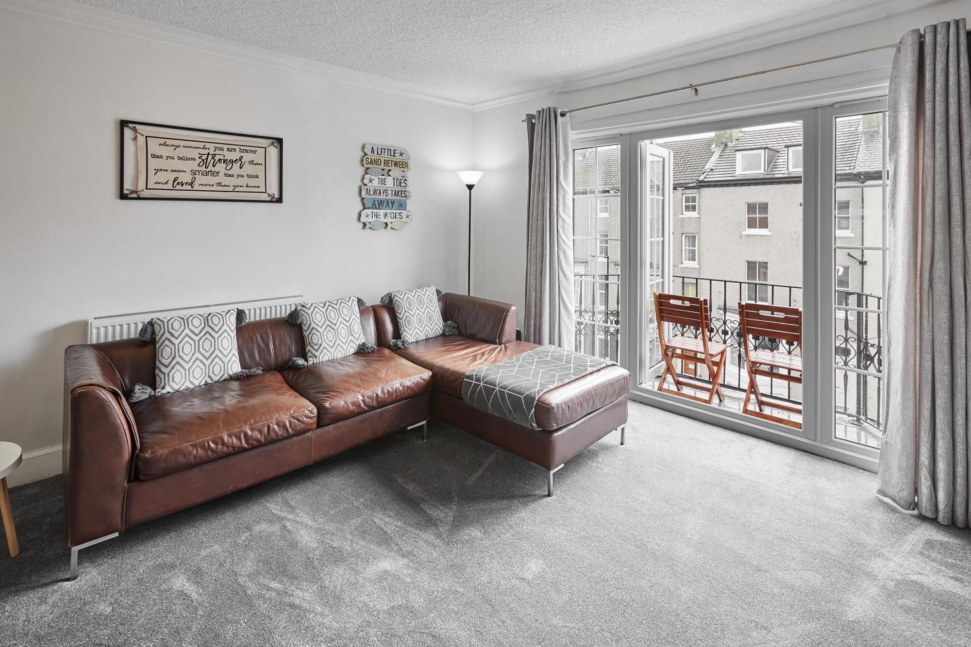 Glencoe Holiday Apartments 휫비 객실 사진